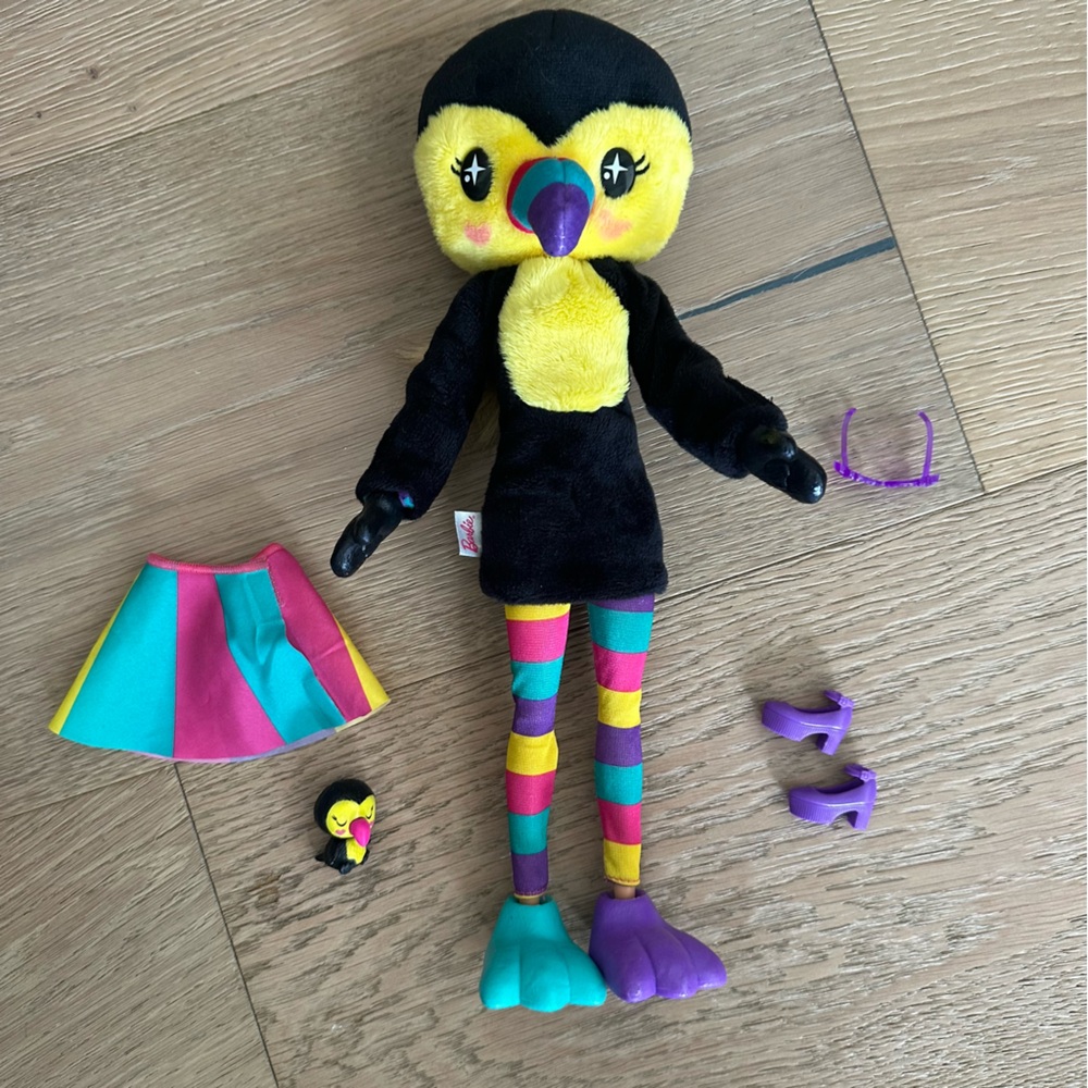 Barbie Cutie Reveal Fashion Doll Jungle Series Toucan Plush Costume